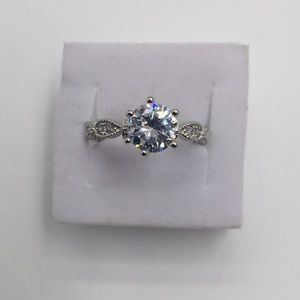 1.5 CARAT AAA WHITE CUBIC ZIRCONIA Stamped925 RING